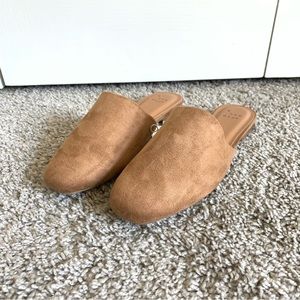 NWT A New Day Tan Mules Size 8